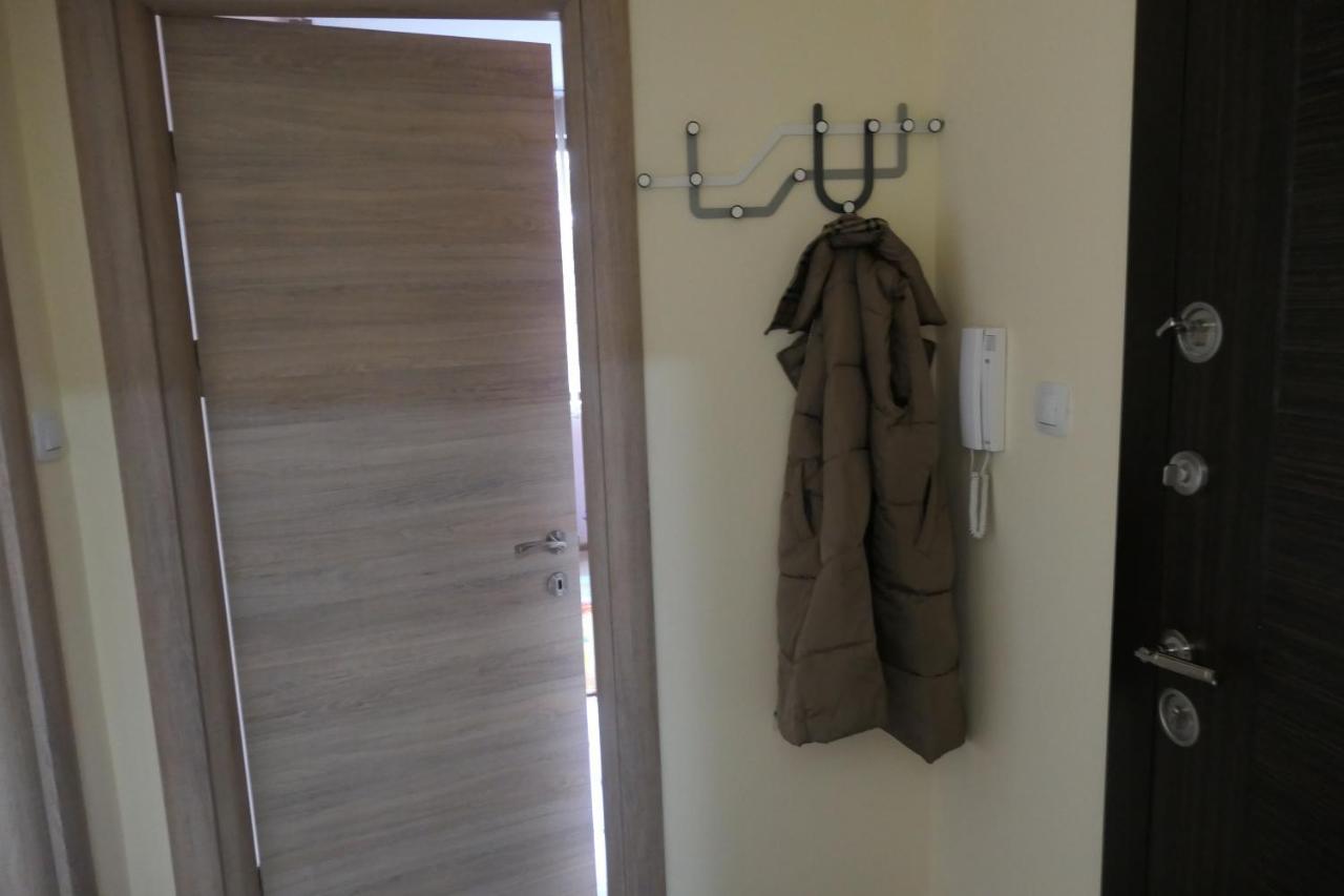 Ferienwohnung Nikol 2 Deluxe Welingrad Exterior foto
