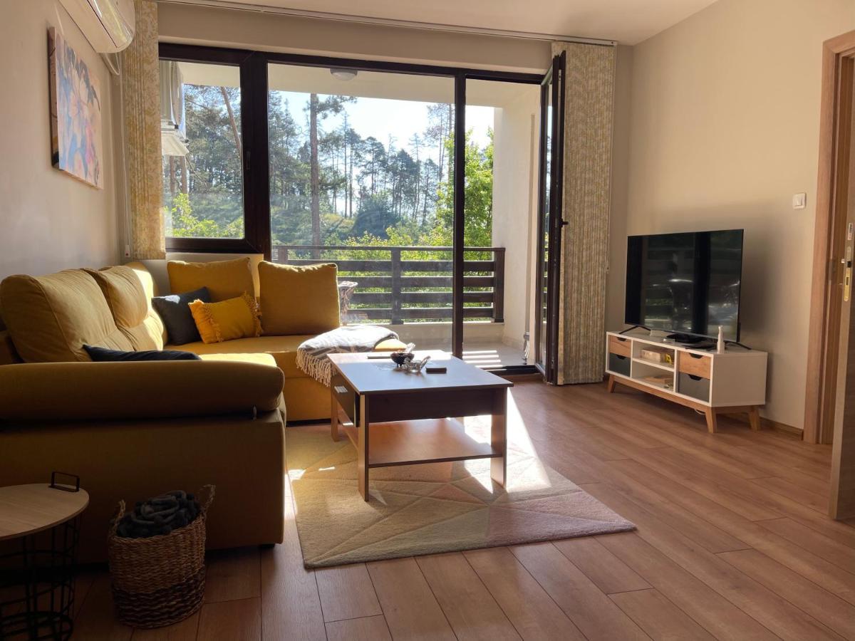 Ferienwohnung Nikol 2 Deluxe Welingrad Exterior foto